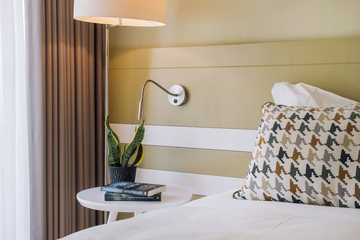 1 bedroom, premium bedding, down duvets, select comfort beds