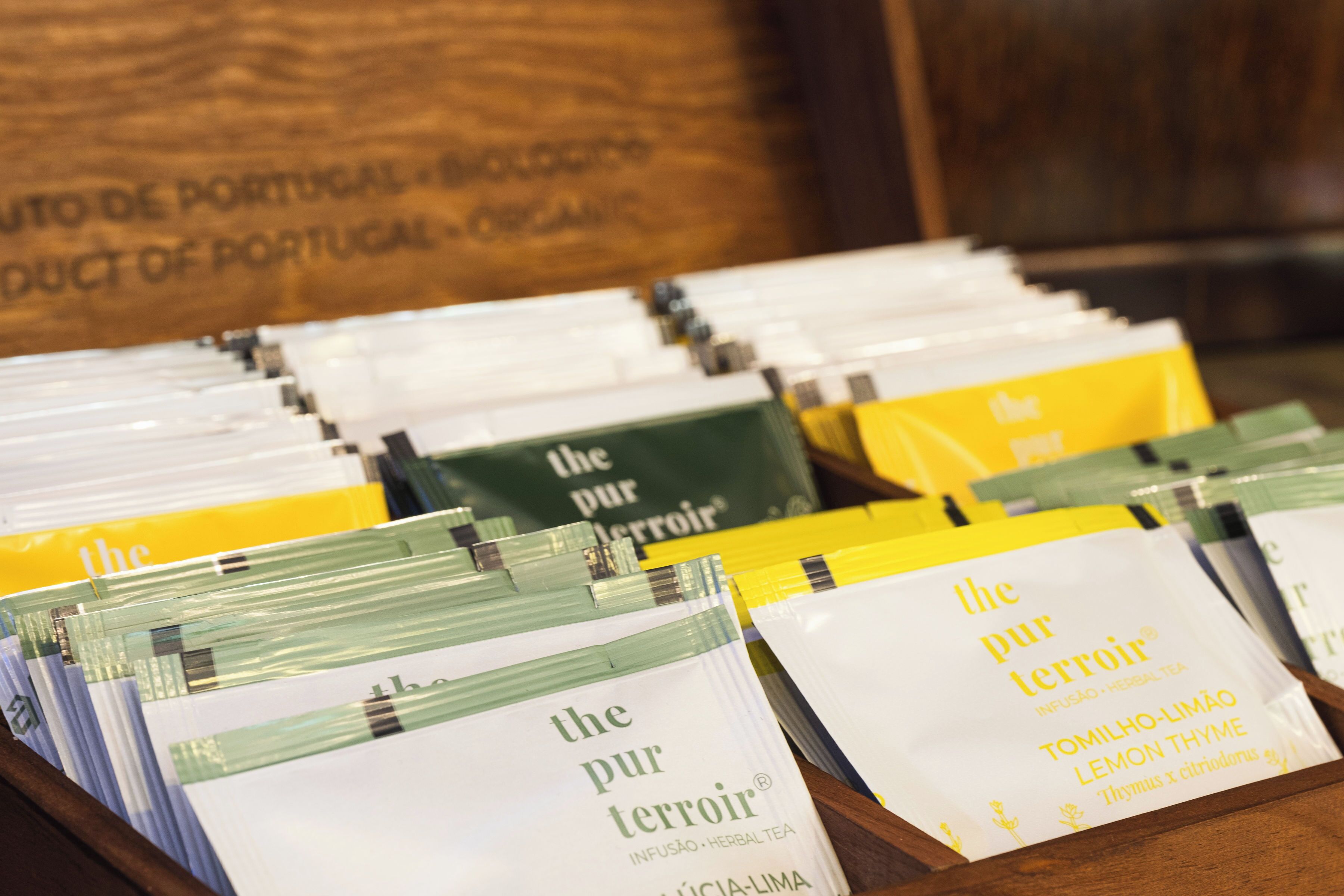 free daily full breakfast