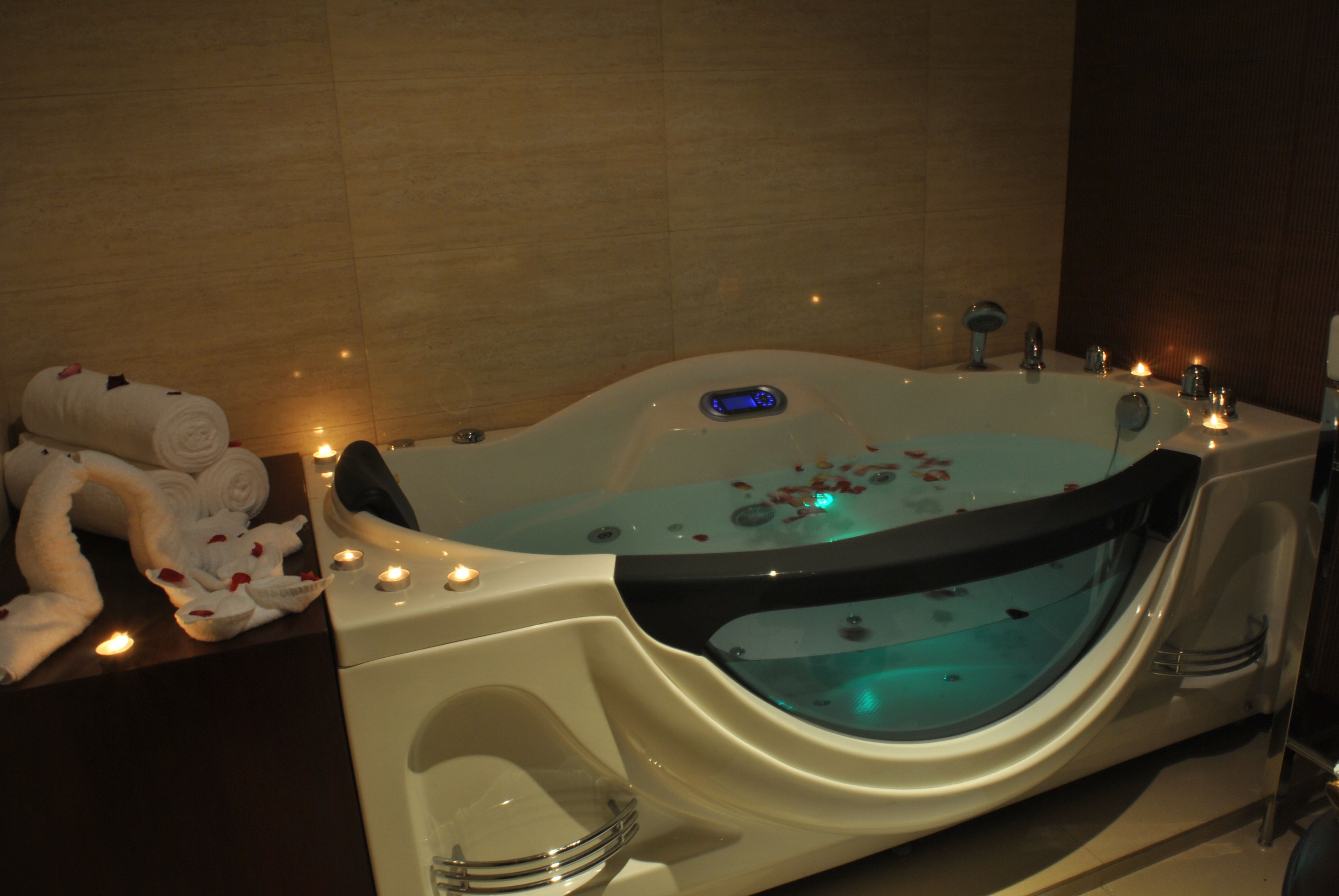 Jet tub