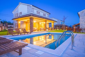 Front of property – evening/night