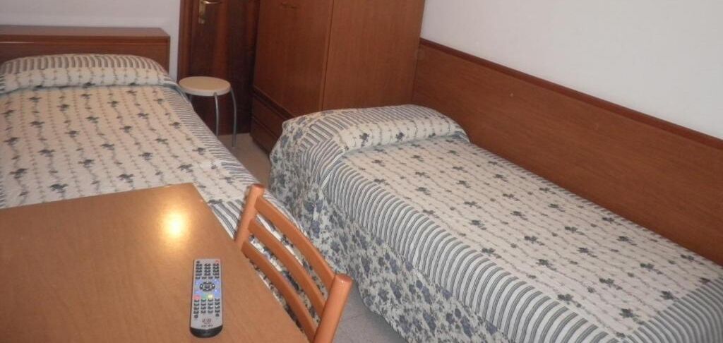 in-room safe, free wifi, bed sheets