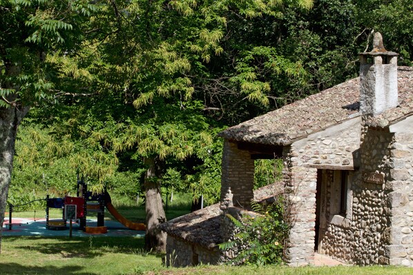 Property grounds - Terres de France - Domaine des Vans (Chambonas)