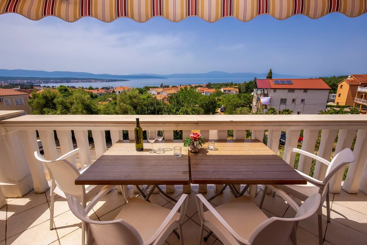 アパートメント 2 ベッドルーム キッチン | バルコニーからの眺望