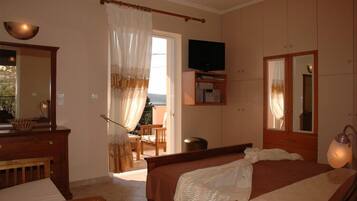 Fer et planche à repasser, lits bébé (gratuits), Wi-Fi gratuit