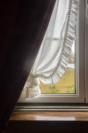 Suíte superluxo | Vista para o jardim