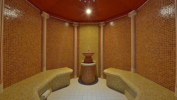 Sauna, steam room
