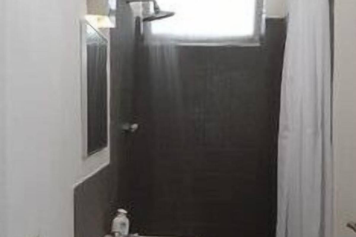 Wastafel kamar mandi