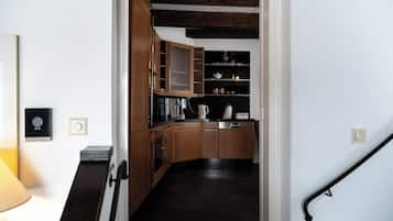 Apartment (De Inval) | 1 bedroom, iron/ironing board, free cribs/infant beds
