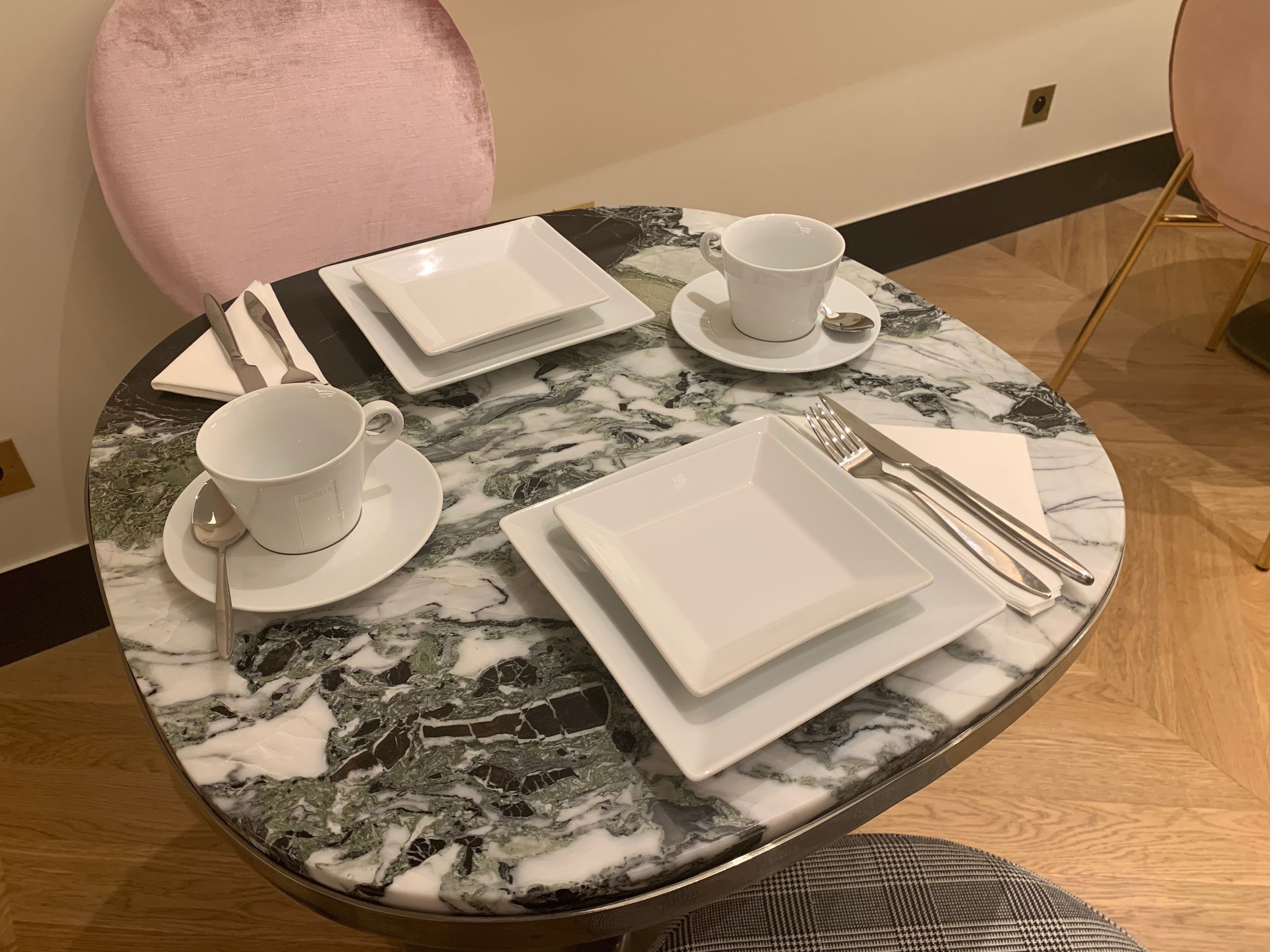 daily buffet breakfast (eur 15 per person)