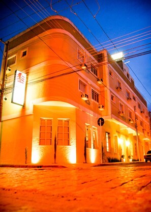Exterior - Hotel Castro Mendes (Campinas)