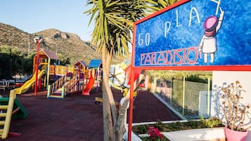 Children's play area - outdoor