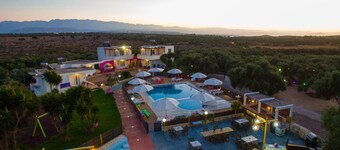 Paradisio Baby and Kinder Hotel