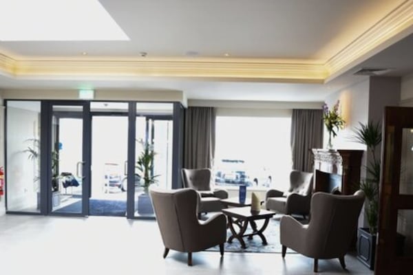 Sittområde i lobbyn