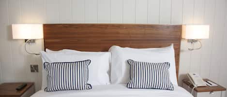 In-room safe, desk, iron/ironing board, rollaway beds