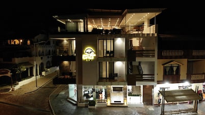 Galapagos Sunset Hotel