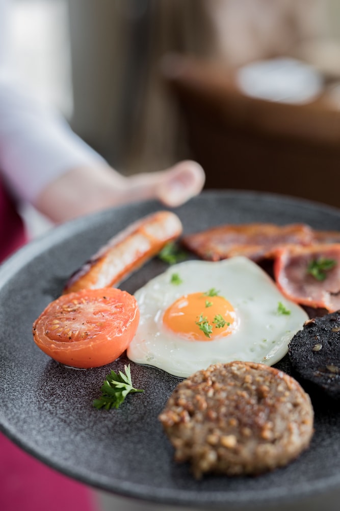 Screebe House by null