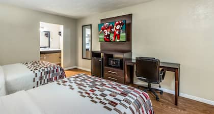 Red Roof Inn & Suites Wapakoneta