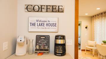 Deluxe House, 4 Bedrooms, Kitchen, Beachside | Coffee and/or coffee maker