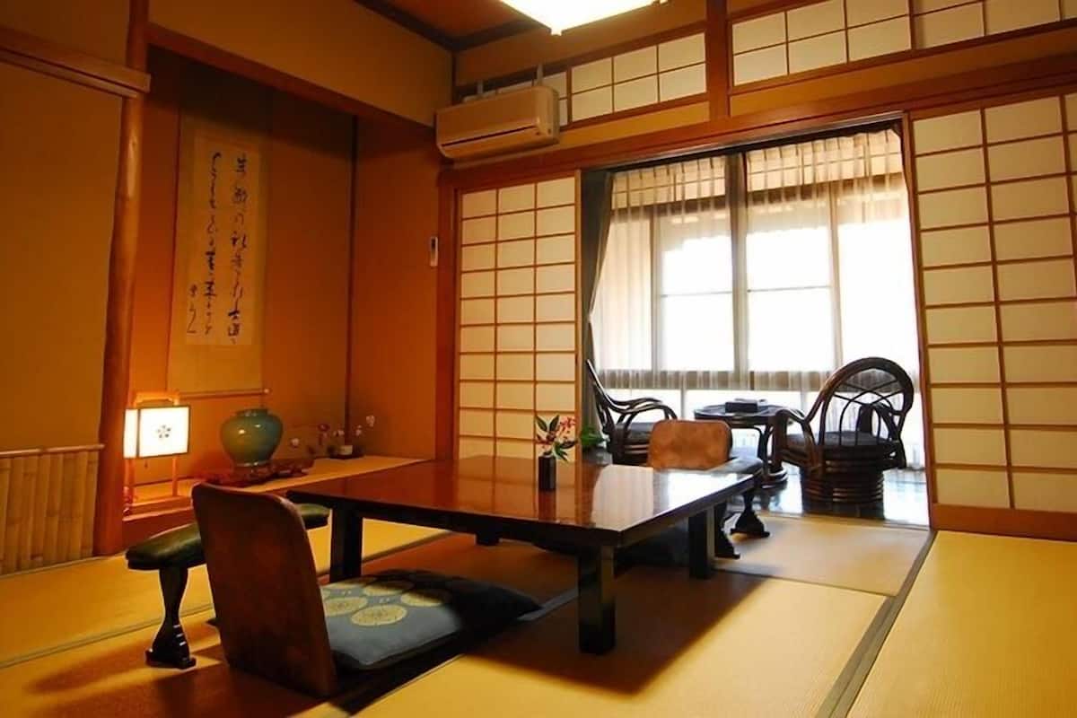Chambre Tradition (Japanese Style) | Literie de qualité supérieure, minibar, coffres-forts dans les chambres