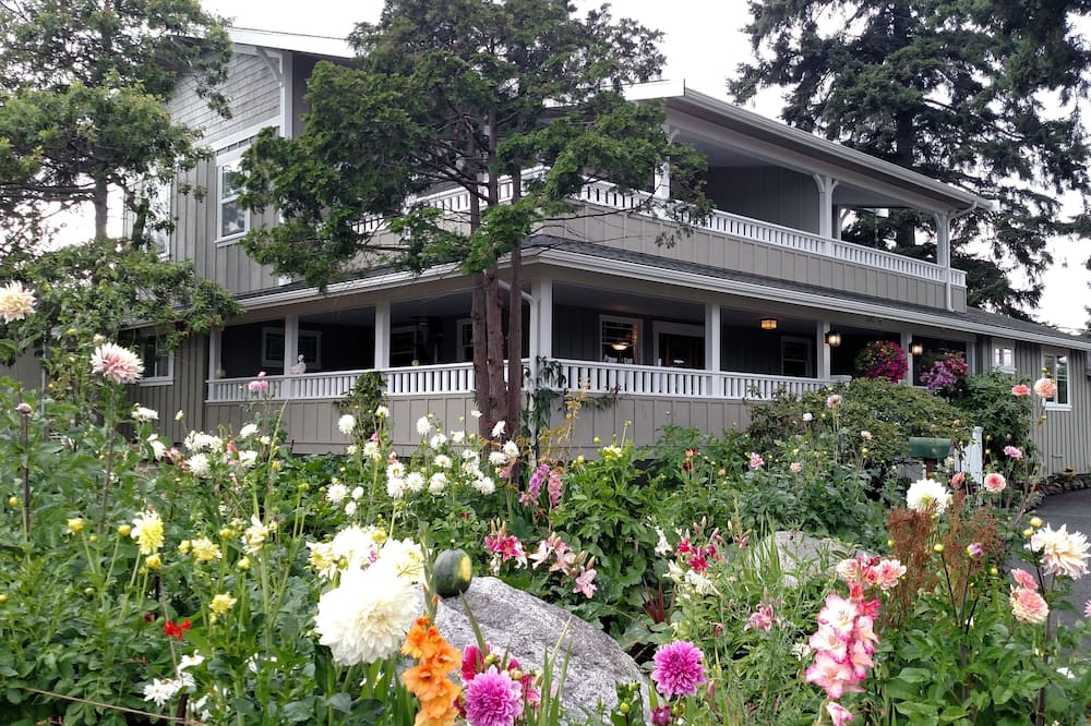 Friday Harbor Grand B&B
