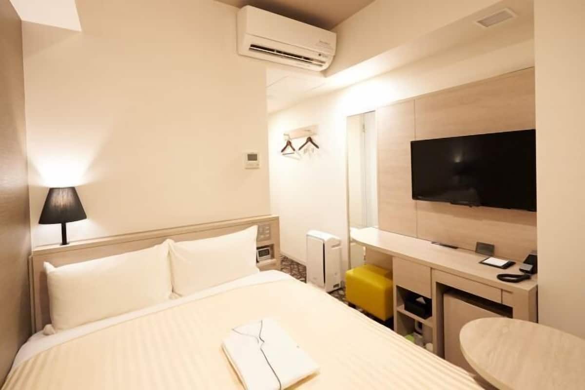 Decoración personalizada, muebles diferentes y escritorio