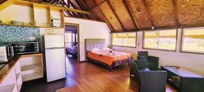 Deluxe Bungalow, 1 Bedroom, Refrigerator & Microwave, Park View | Living area - Pension les 3 cascades (Raiatea)