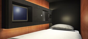 commun SHIBUYA - Caters to Men