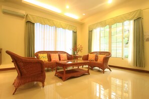 Lobby - Malia Homestay (Hualien City)
