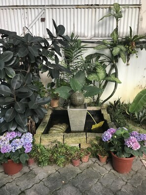 Mặt tiền nơi lưu trú