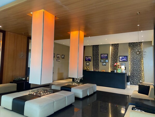 Reception - Green Valley Resort (Baturaden)