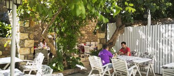 Bozcaada Fahri Hotel