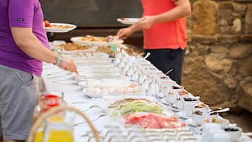 Desayuno buffet incluido todos los días