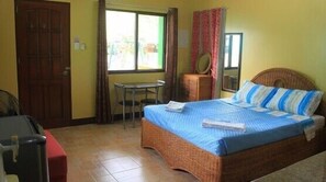 In-room safe, soundproofing