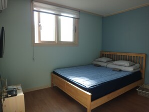 Double Room | Desk, soundproofing, iron/ironing board, free WiFi - Sunny Hill Hostel Hongdae (Seoul)