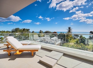 3 bedroom Sea-View Penthouse | Terrace/patio