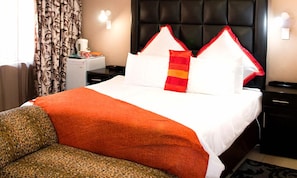 Deluxe Double or Twin Bedroom | Bureau, Wi-Fi gratuit