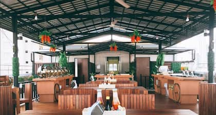 Patra Boutique Hotel