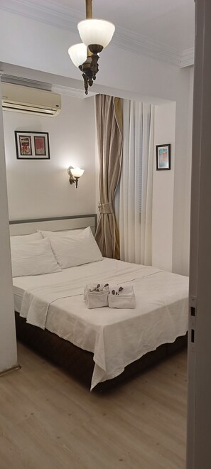 Iron/ironing board, free WiFi - Su Otel Bozcaada (Bozcaada)