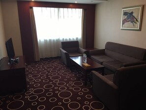 Svit Executive | Vardagsrum | Platt-tv