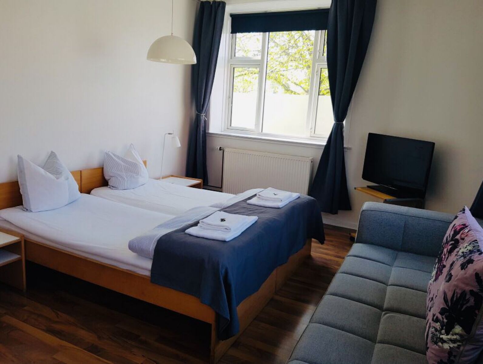 double or twin room, private bathroom | 1 bedroom, hypo-allergenic bedding, free wifi, bed sheets