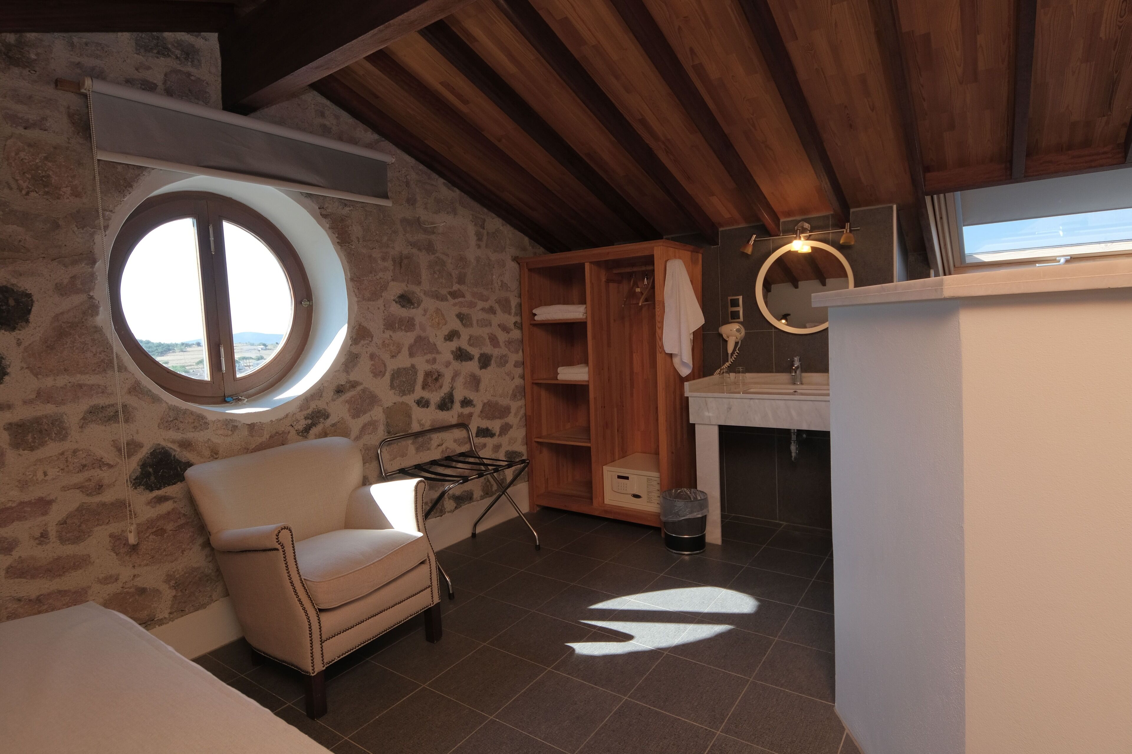 family quadruple room, 2 bedrooms, balcony | 1 bedroom, minibar, in-room safe, desk