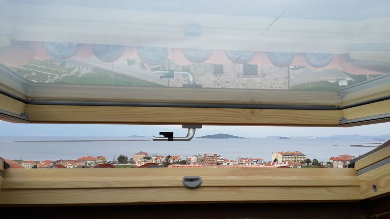 deluxe duplex, jetted tub, sea facing | view from room