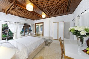 Villa, 6 Bedrooms, Private Pool | 6 bedrooms, in-room safe, free cots/infant beds, rollaway beds - Villa Asih Legian (Legian)