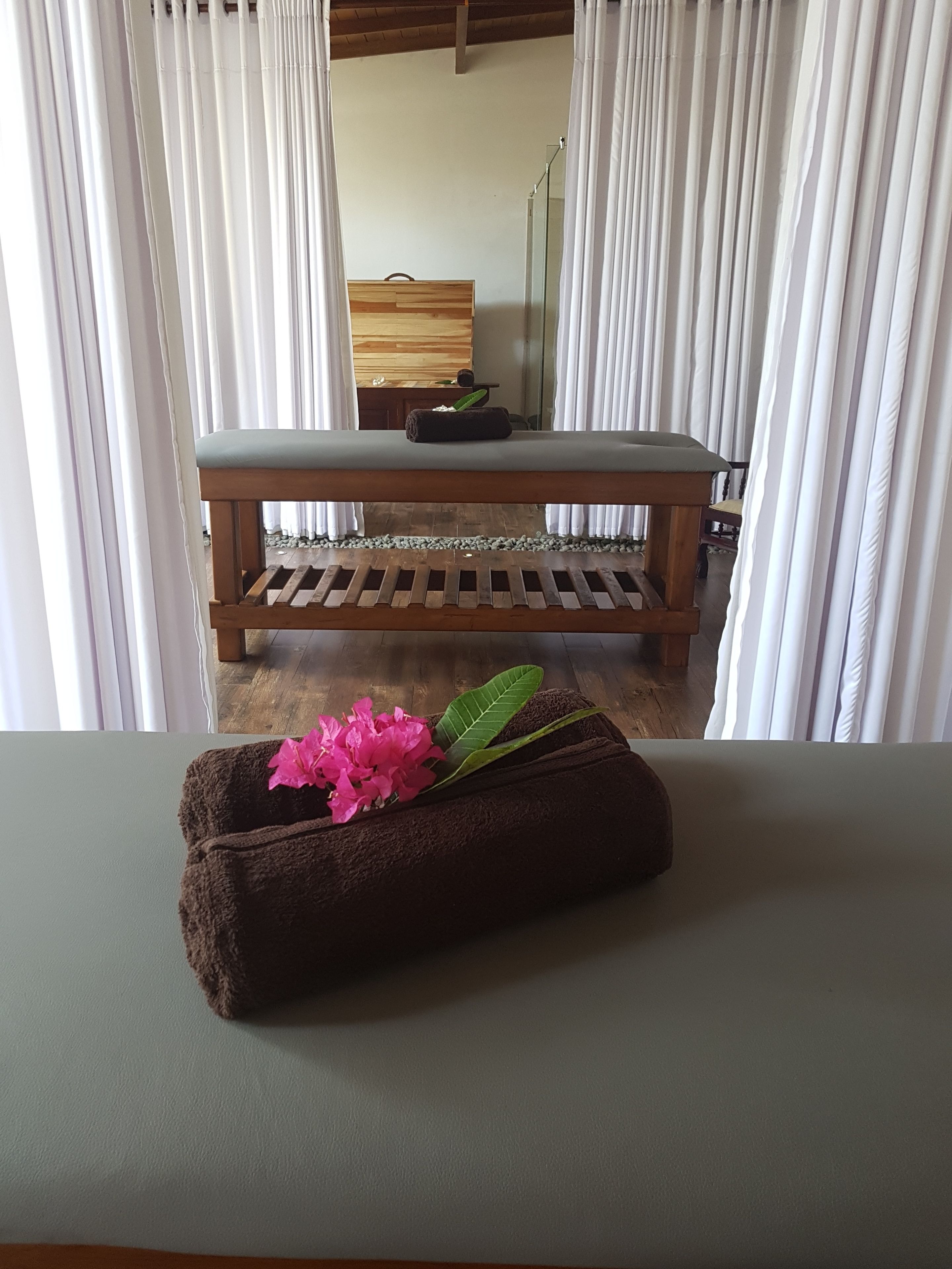 body treatments, deep-tissue massages, swedish massages, body scrubs