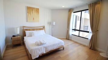 3 Bedrooms with 180 degrees | Blackout curtains, free WiFi