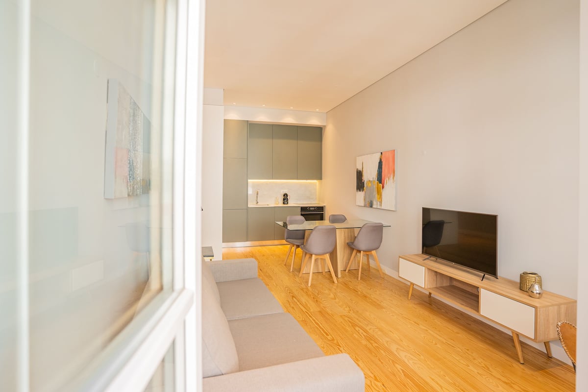 Superior Apartment, Garden View | Private kitchen