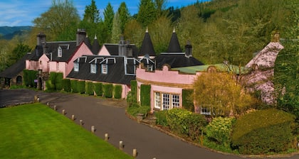 Thackray House