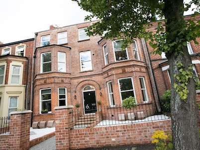 Coast & City Apartments