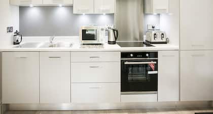 Coast & City Apartments