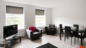 Apartment, Private Bathroom (1 bed Sleeps 4) | Miscellaneous